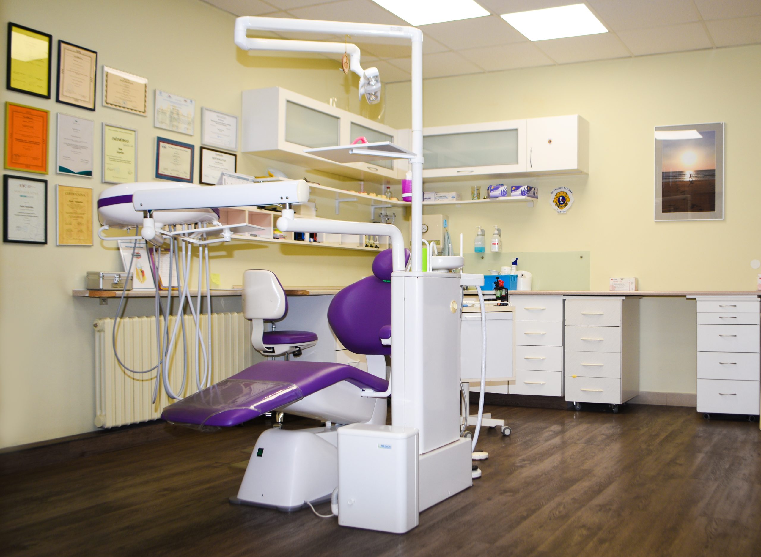 Šiuolaikinis odontologijos gydymo kabinetas